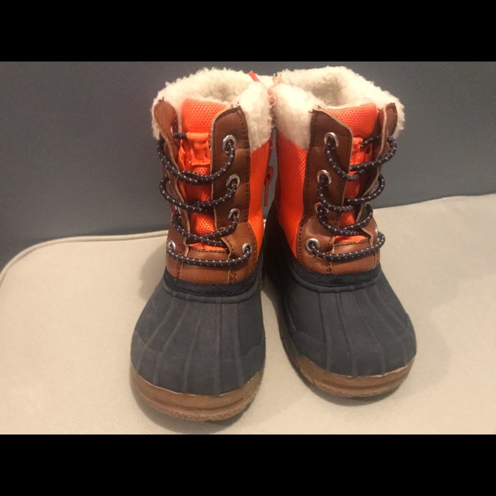 Oshkosh Toddlers boots